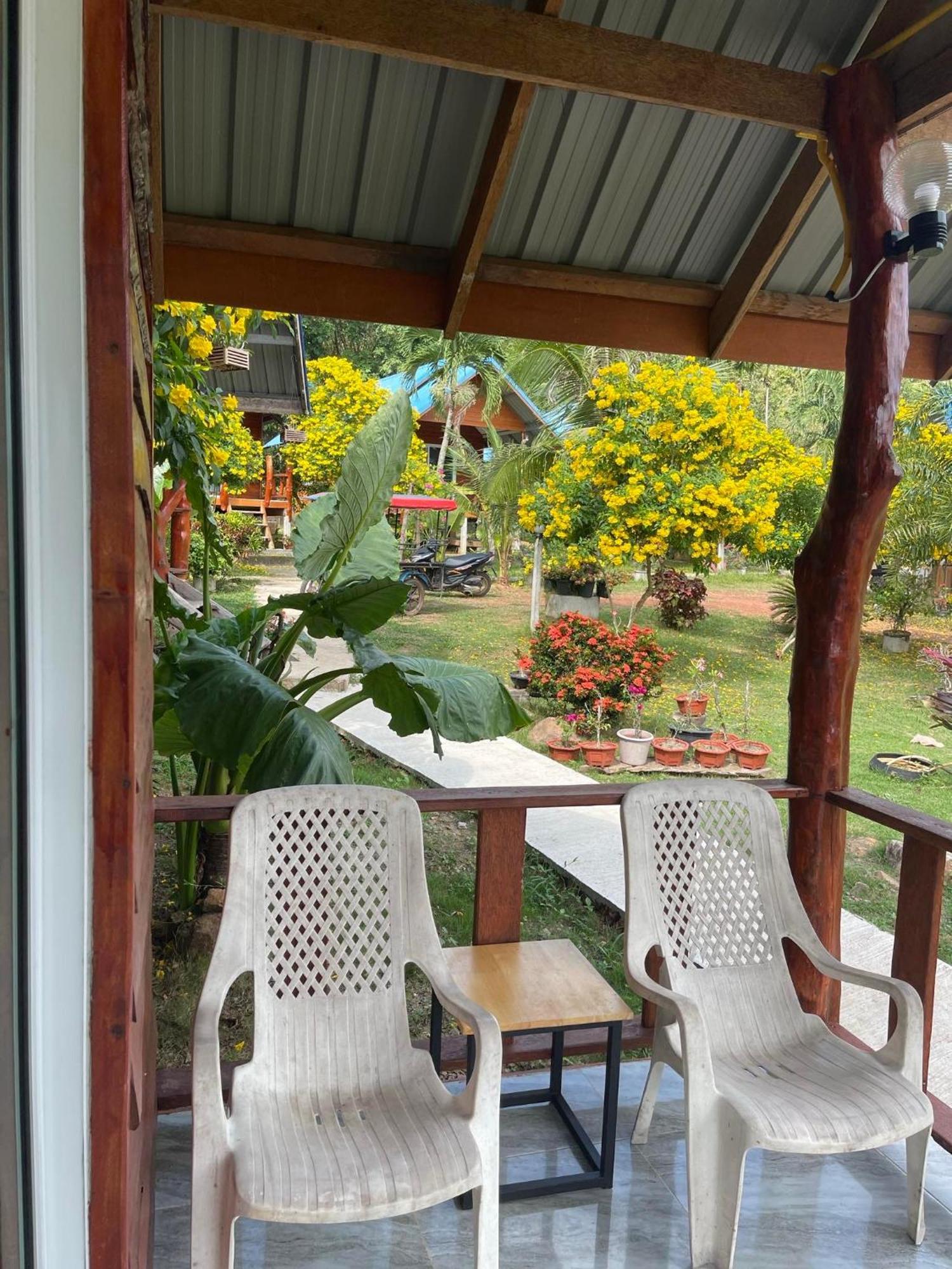 Happy Home Kohjum Koh Jum Ngoại thất bức ảnh