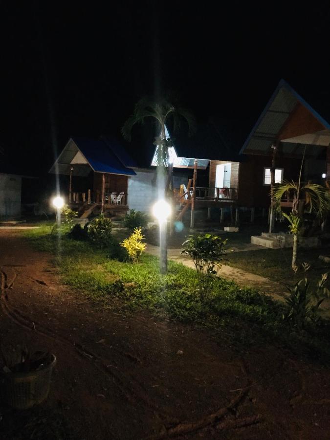 Happy Home Kohjum Koh Jum Ngoại thất bức ảnh